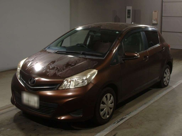 TOYOTA VITZ