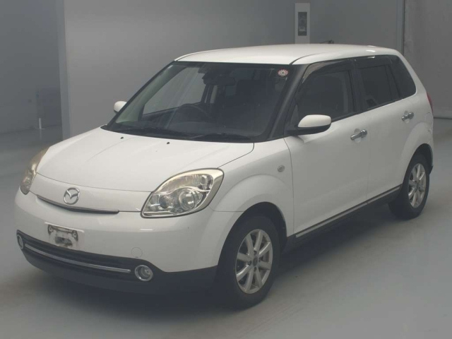 MAZDA VERISA