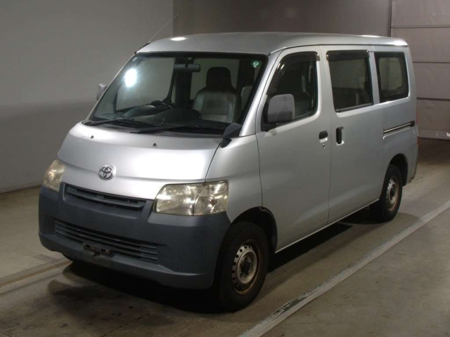 TOYOTA TOWN ACE VAN