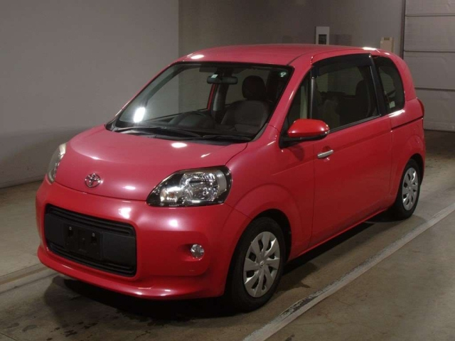 TOYOTA PORTE