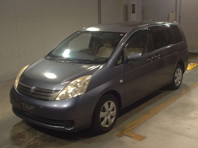 TOYOTA ISIS