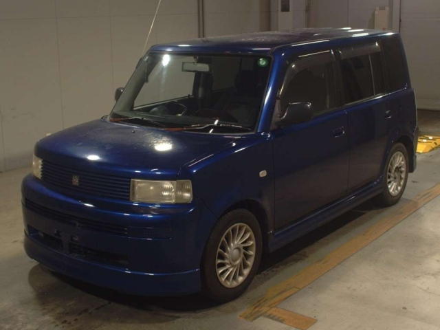 TOYOTA BB