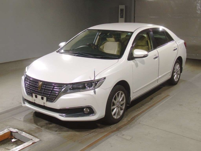 TOYOTA PREMIO