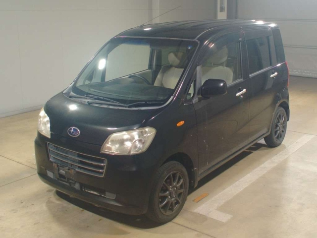 SUBARU LUCRA