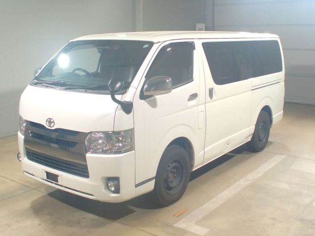 TOYOTA REGIUS ACE VAN