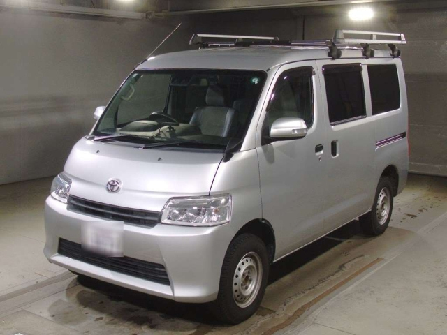TOYOTA TOWN ACE VAN
