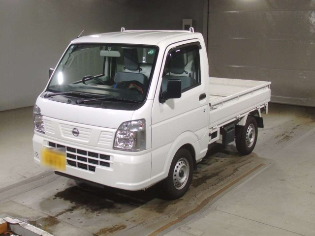 NISSAN CLIPPER TRUCK