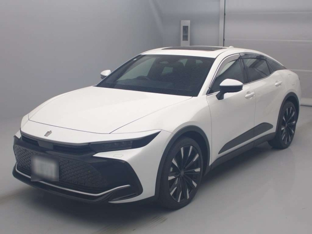 TOYOTA CROWN CROSSOVER