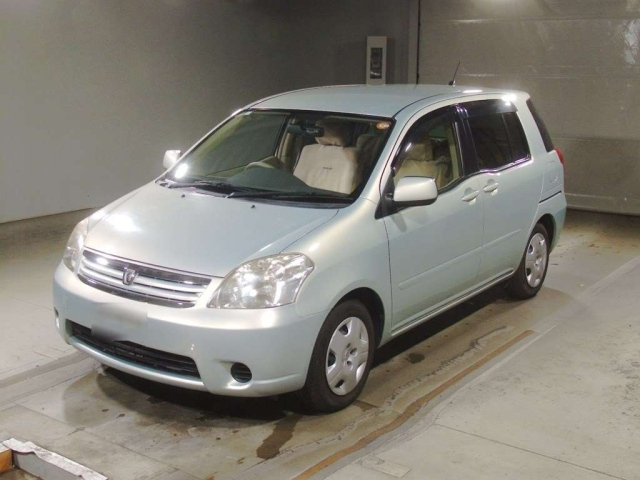 TOYOTA RAUM