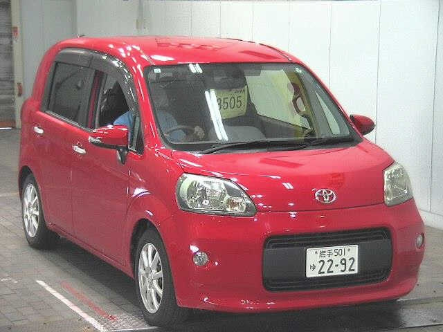 TOYOTA PORTE