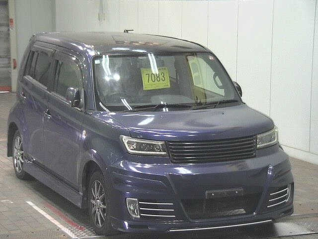 TOYOTA BB