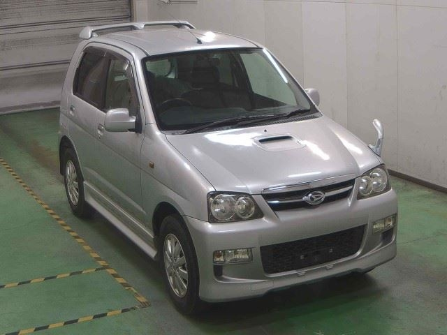 DAIHATSU TERIOS KID