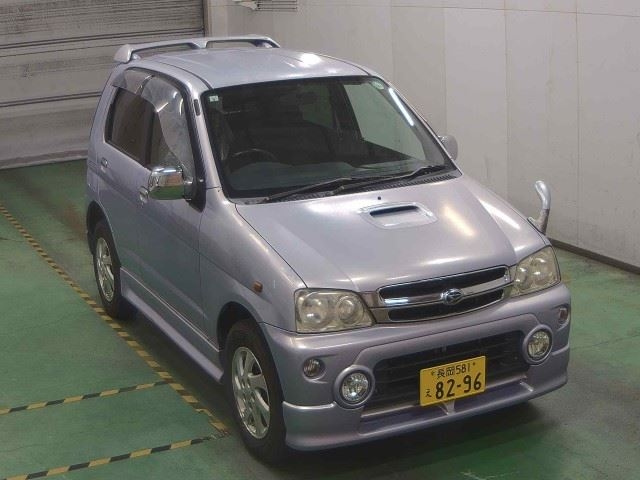 DAIHATSU TERIOS KID