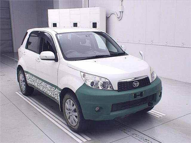 DAIHATSU BEGO