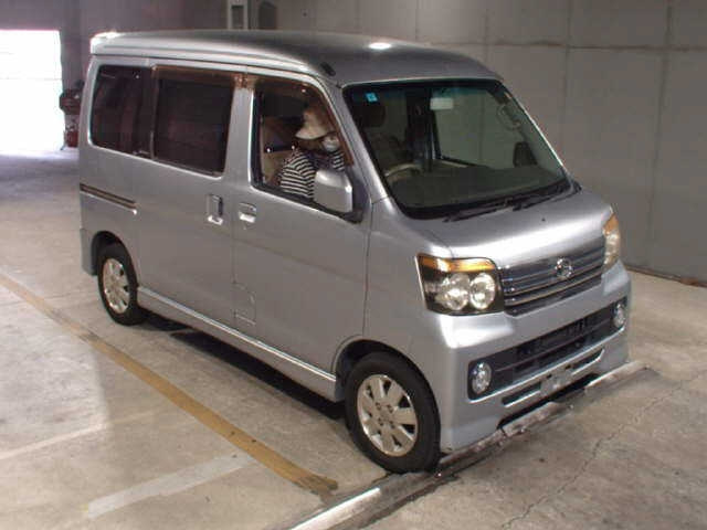 DAIHATSU ATRAI WAGON