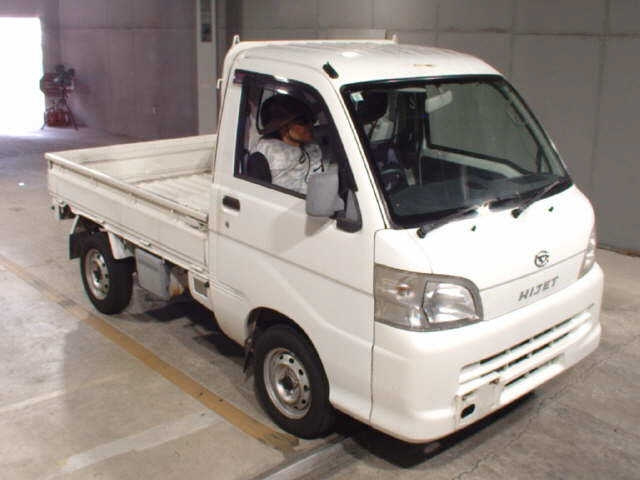 DAIHATSU HIJET TRUCK