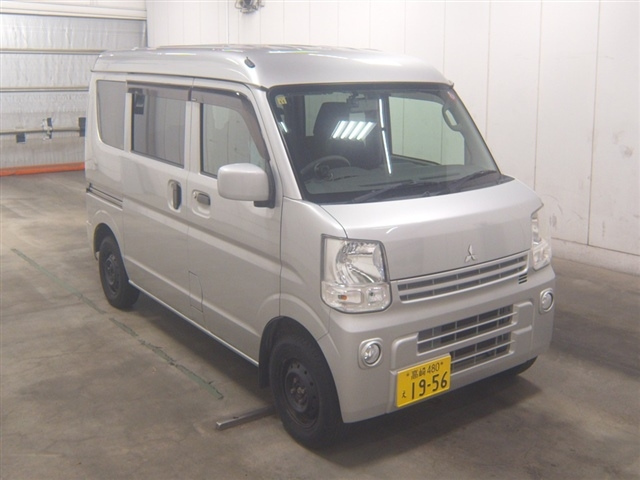 MITSUBISHI MINICAB VAN