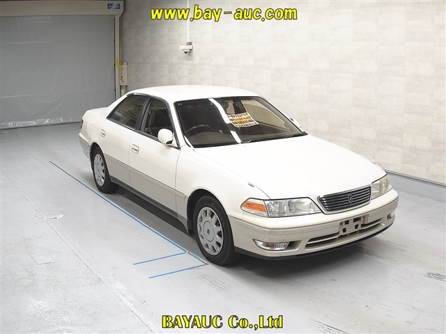 TOYOTA MARK II