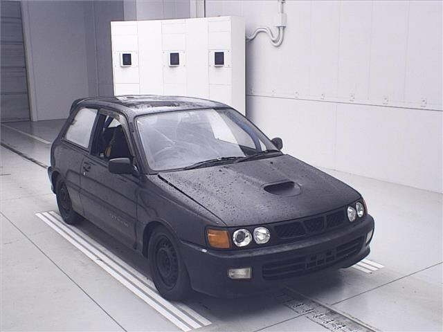 TOYOTA STARLET