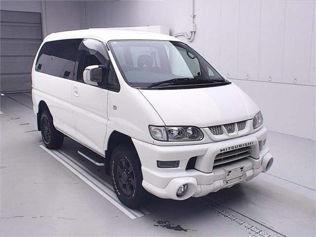 MITSUBISHI DELICA