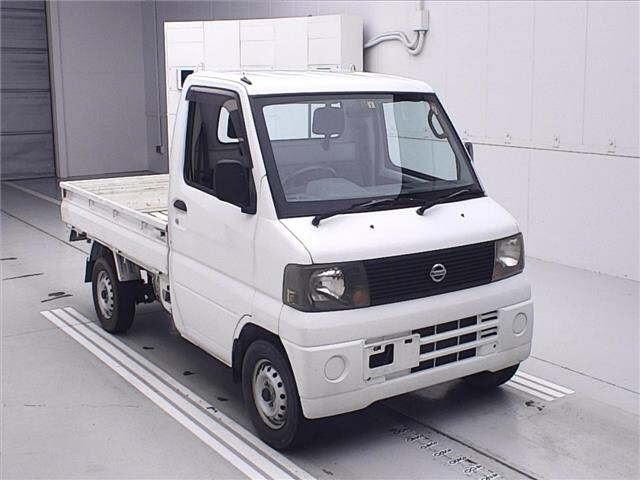NISSAN CLIPPER TRUCK