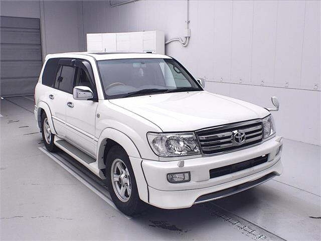 TOYOTA LAND CRUISER