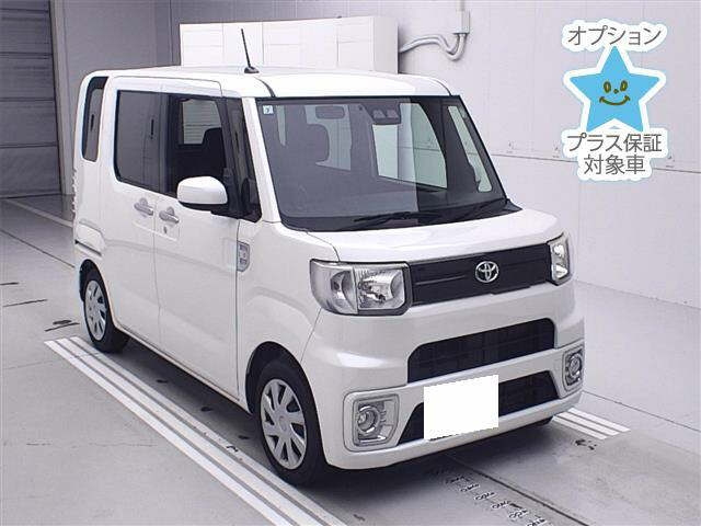 TOYOTA PIXIS MEGA