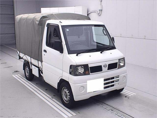 NISSAN CLIPPER TRUCK