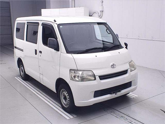 TOYOTA TOWN ACE VAN