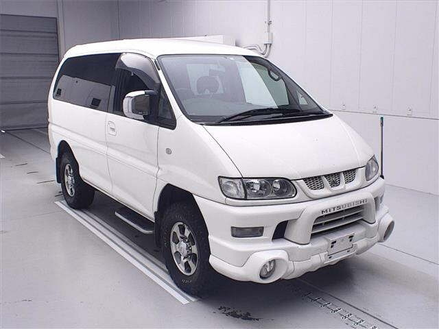 MITSUBISHI DELICA