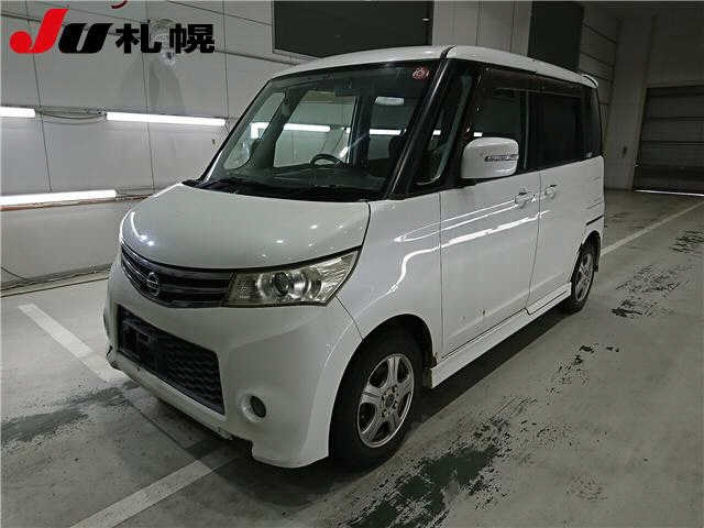 NISSAN ROOX