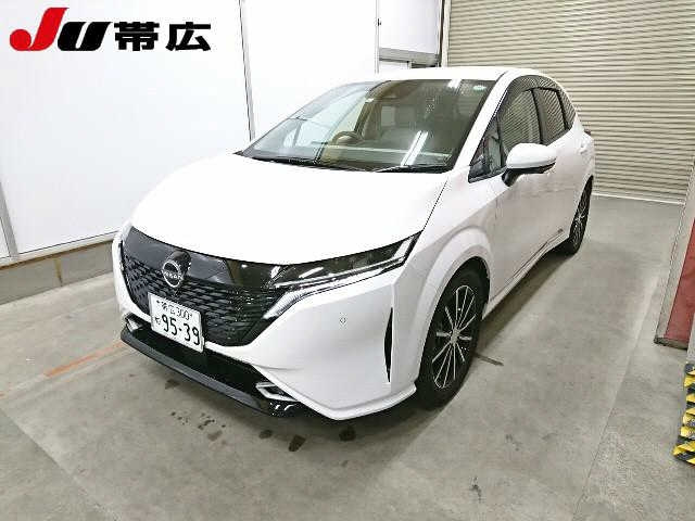 NISSAN AURA