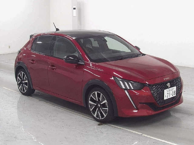 PEUGEOT 208
