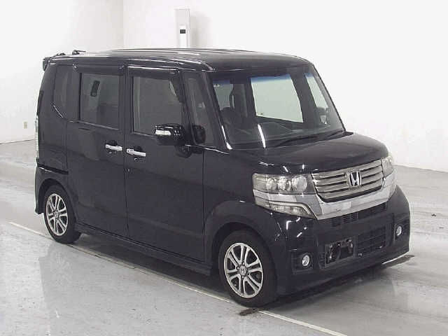 HONDA N BOX PLUS