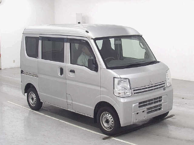 MITSUBISHI MINICAB VAN
