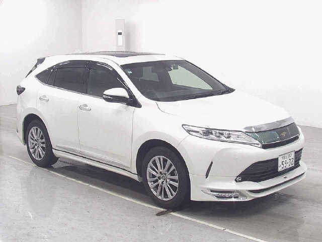 TOYOTA HARRIER