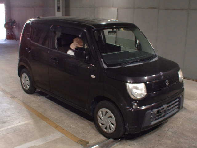 SUZUKI MRWAGON