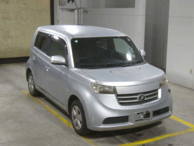 TOYOTA BB