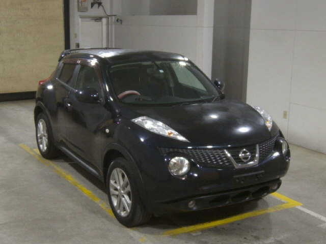 NISSAN JUKE