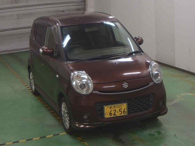 SUZUKI MRWAGON