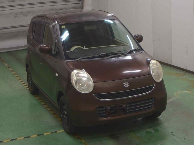 SUZUKI MRWAGON