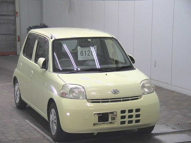 DAIHATSU ESSE