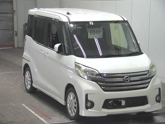 NISSAN DAYZ ROOX