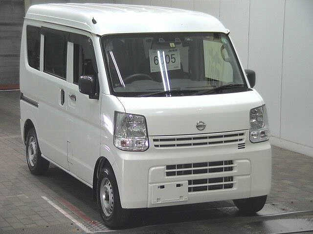 NISSAN CLIPPER VAN