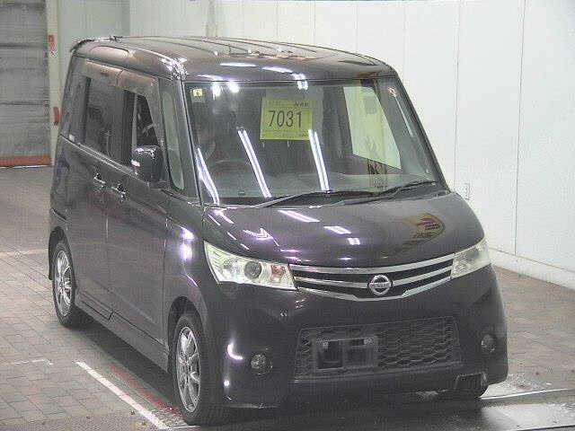 NISSAN ROOX