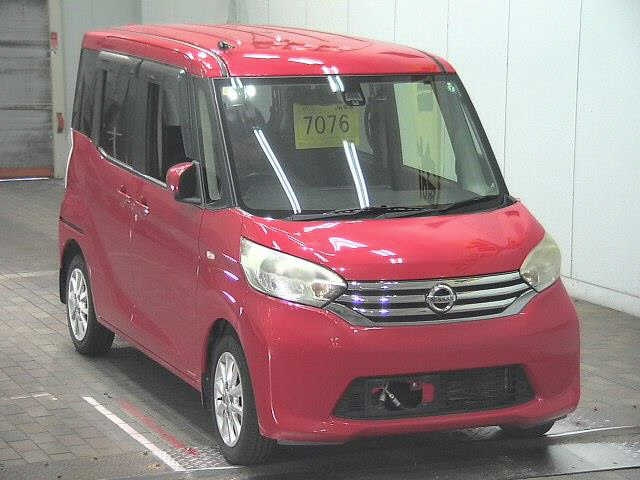 NISSAN DAYZ ROOX