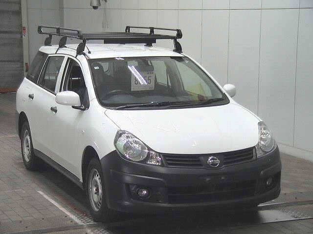 NISSAN AD