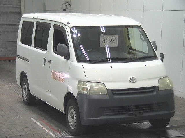 TOYOTA TOWN ACE VAN