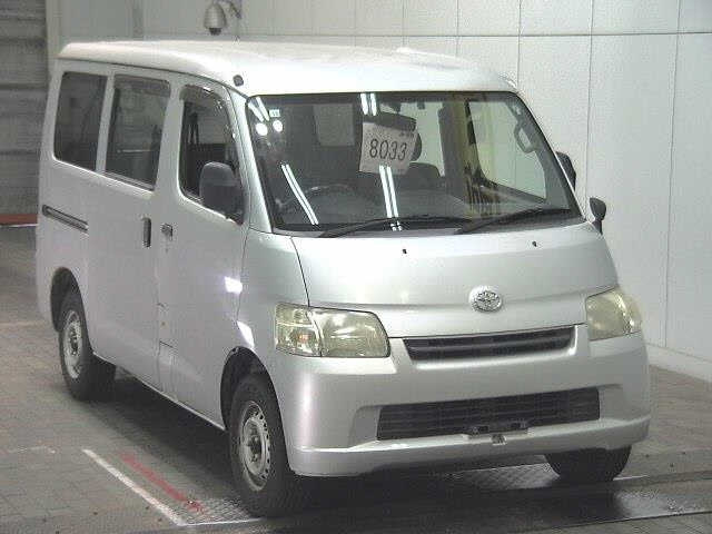 TOYOTA TOWN ACE VAN