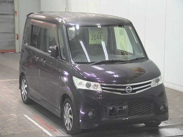 NISSAN ROOX